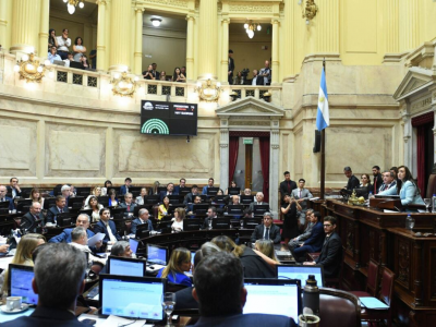 Avanza el debate de modernización laboral con casi 40 oradores inscriptos