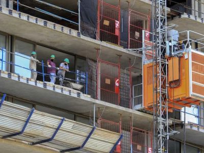 Boom del ladrillo: Departamentos en pozo suben más del 20% en la era Milei y un 2 ambientes supera los US$150 mil