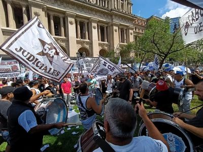 Paro y toma de tribunales contra el traspaso del fuero laboral a la Ciudad