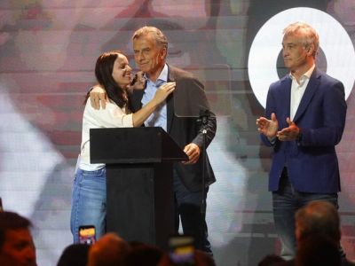 El PRO puso la "escudería" en pista: Macri relanzó el partido y avisó que ellos son el futuro